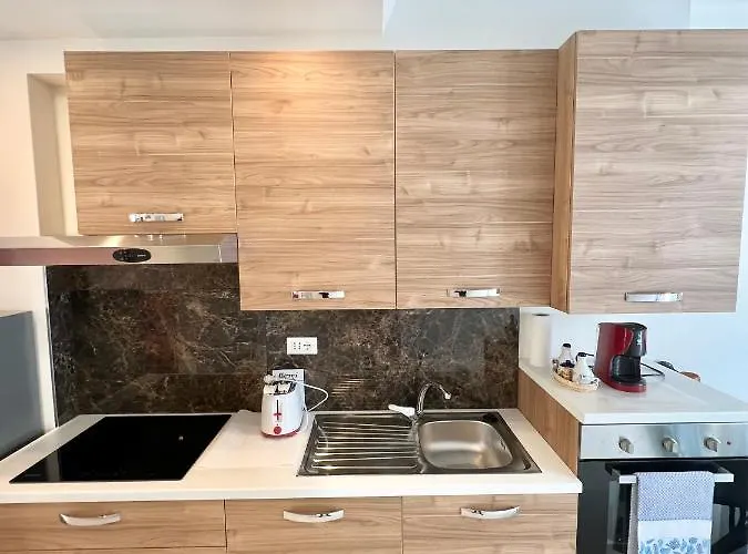 Isola * ראפאלו